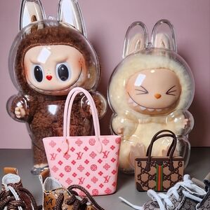 Acrylic Protective Display Case – Fits Have A Seat Labubu (Case Only)